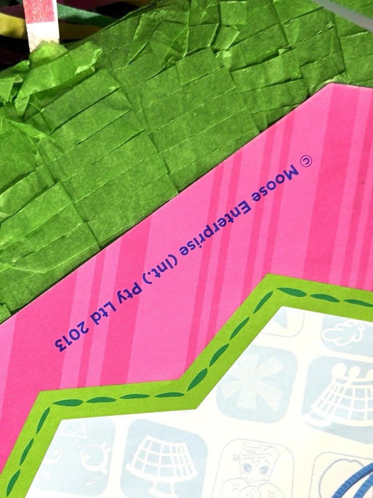 SHOPKINS PINATA Pullstring New See Notes