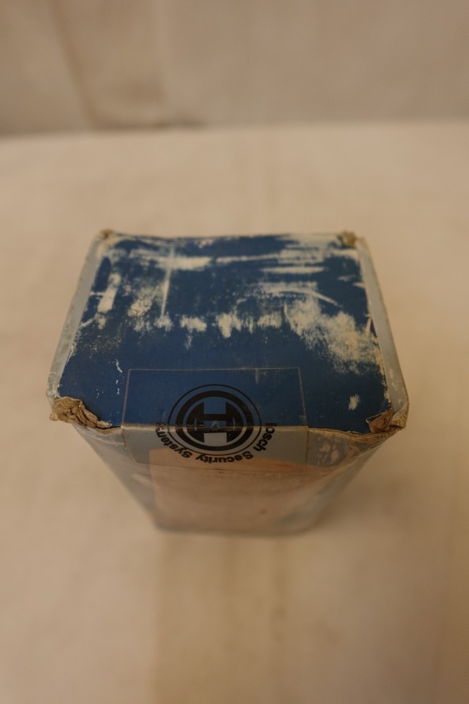 Bosch TriTech - Security System PIR Microwave Motion Detector - Model DS860 NOS