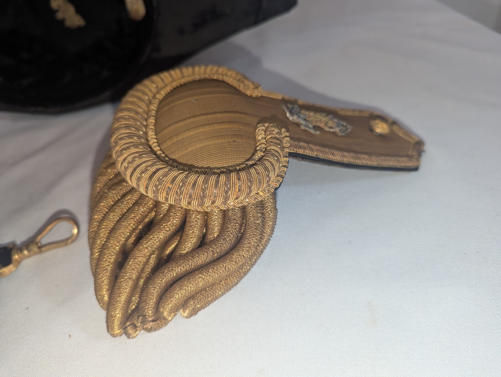 19th Cent. US Navy Officers Hat w/ Epaulettes & Belt in Tin Case Original!