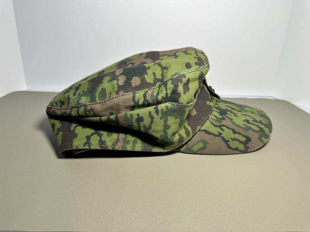 WWll Geman M43 Field Cap Spring Oakleaf Pattern, Size 19 - WW2, Vintage, Cap
