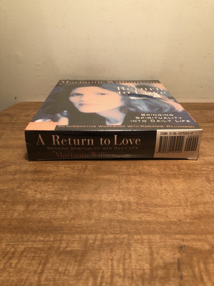 A Return To Love - Interactive Workshop with Marianne Williamson - 1995 - CD-ROM