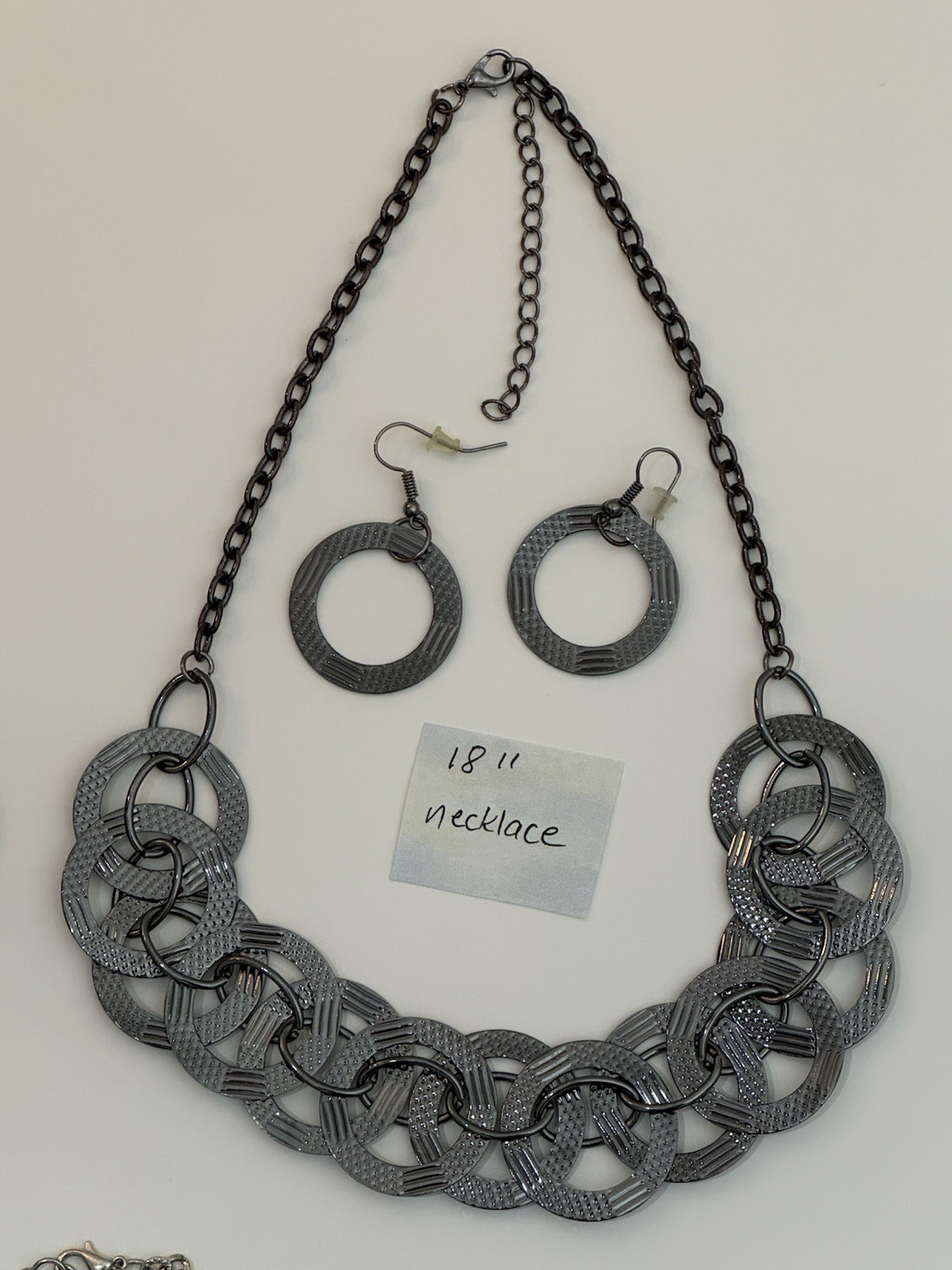 Paparazzi Jewelry Lot 16 pc - 8 Necklace Earring Sets & Bracelet - Mixed Metals