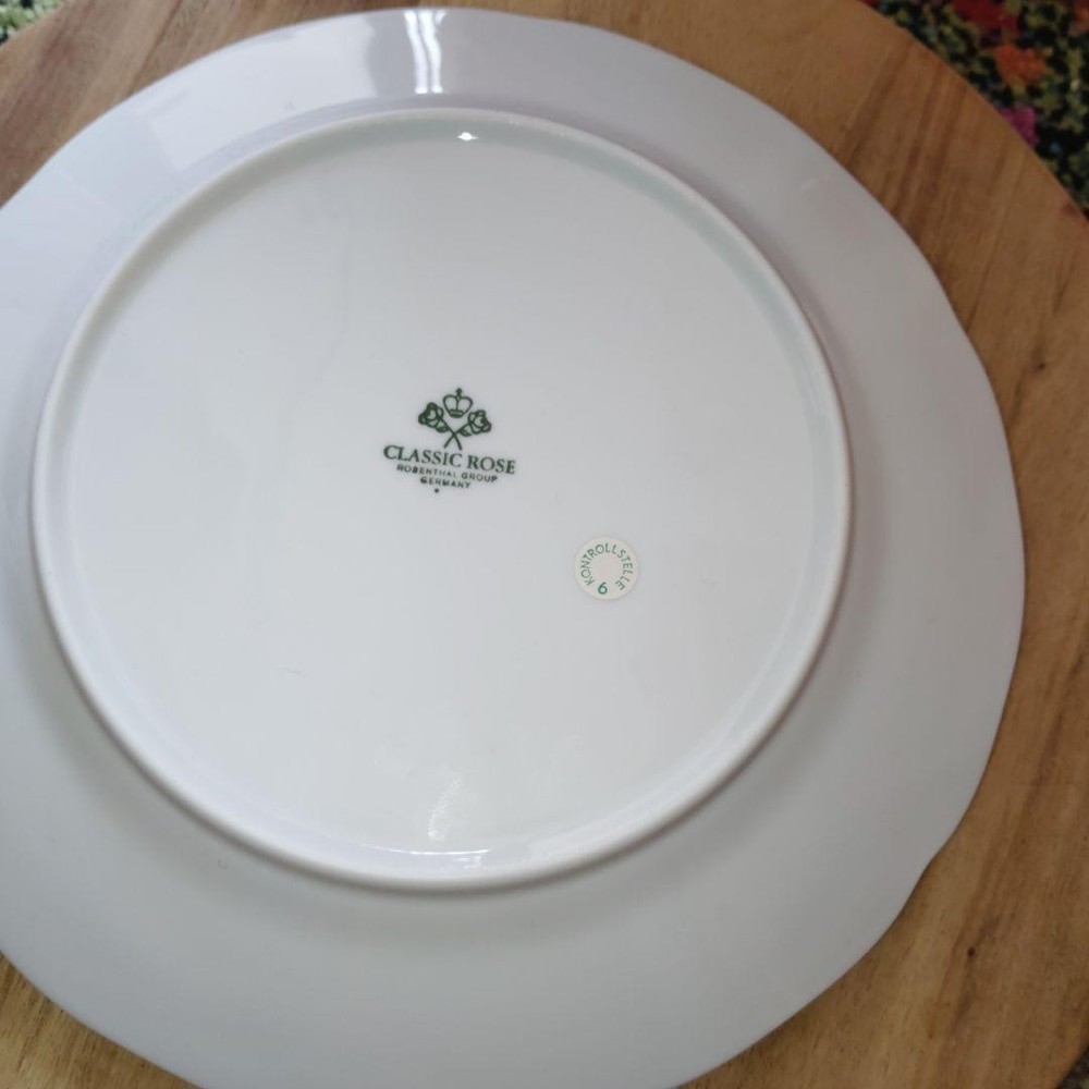 Rosenthal Classic Rose Plate 22cm Pair Set