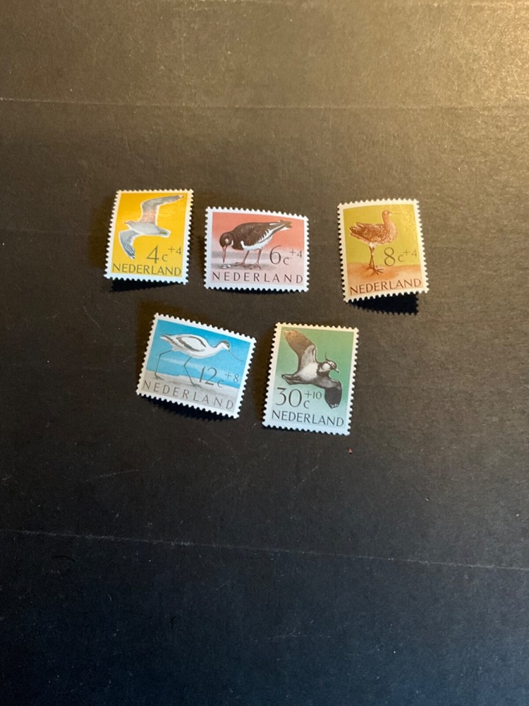 Netherlands Scott #B353-7 never hinged