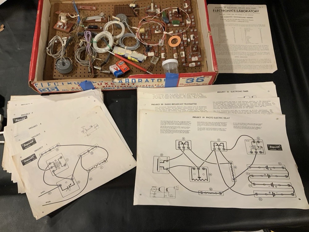 Vintage Superex Electronics Laboratory 35 Exciting Electronic Projects! RARE SEE