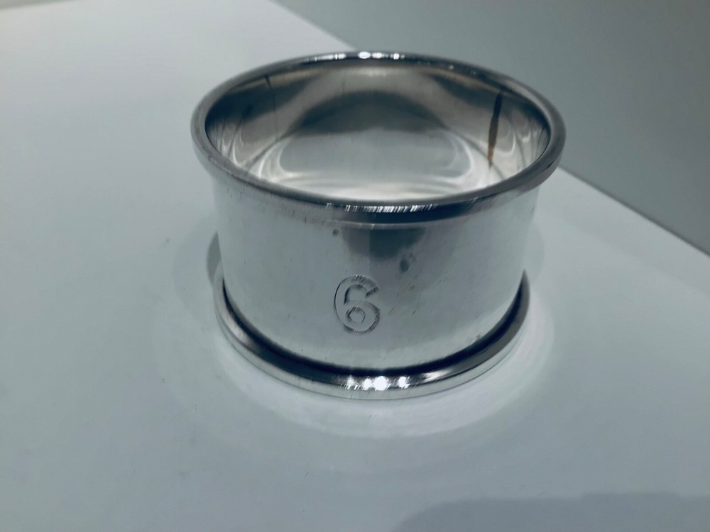 Cased Set 6 Solid Silver Napkin Rings, Birmingham 1914