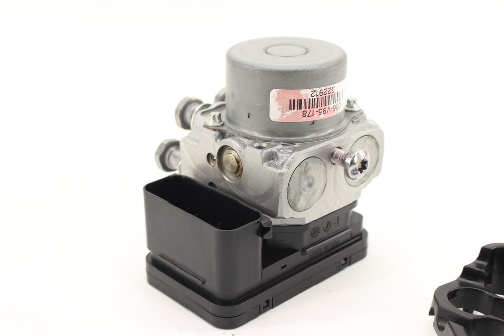 2024 TRIUMPH TRIDENT 660 OEM ABS PUMP UNIT MODULE