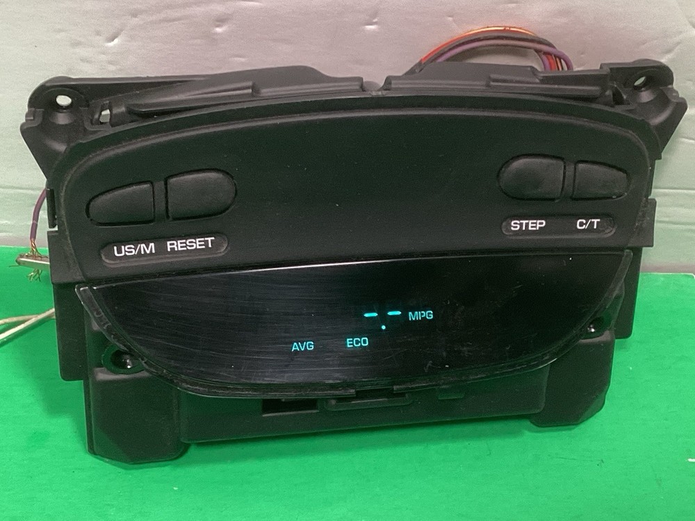 2002 - 2008 DODGE RAM OVERHEAD CONSOLE COMPUTER DISPLAY TEMP COMPASS TESTED