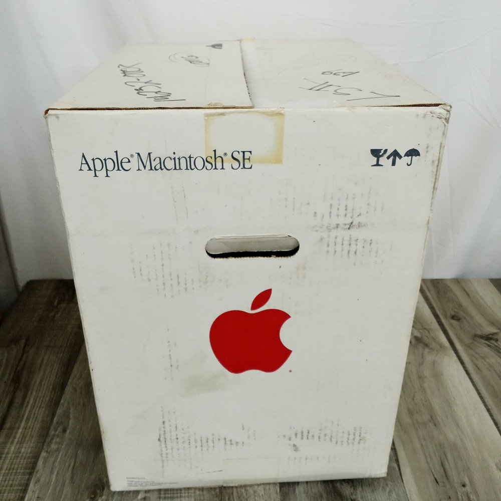 Apple Macintosh SE EMPTY BOX ONLY 1988 ~ READ DESCRIPTION