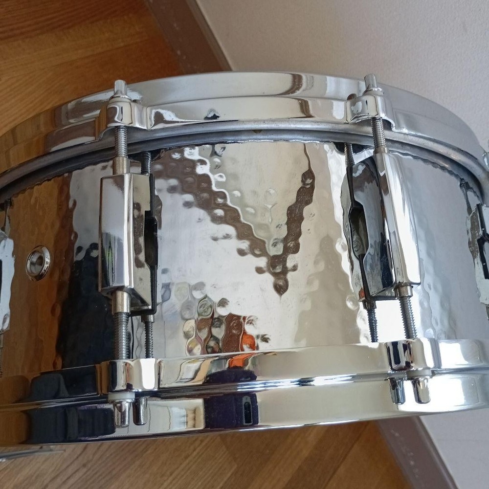 Pearl Hammered Steel