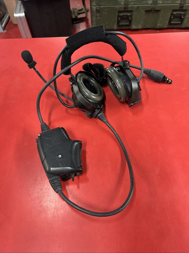 BOSE VEHICLE COMMUNICATIONS HEADSET-BLACK