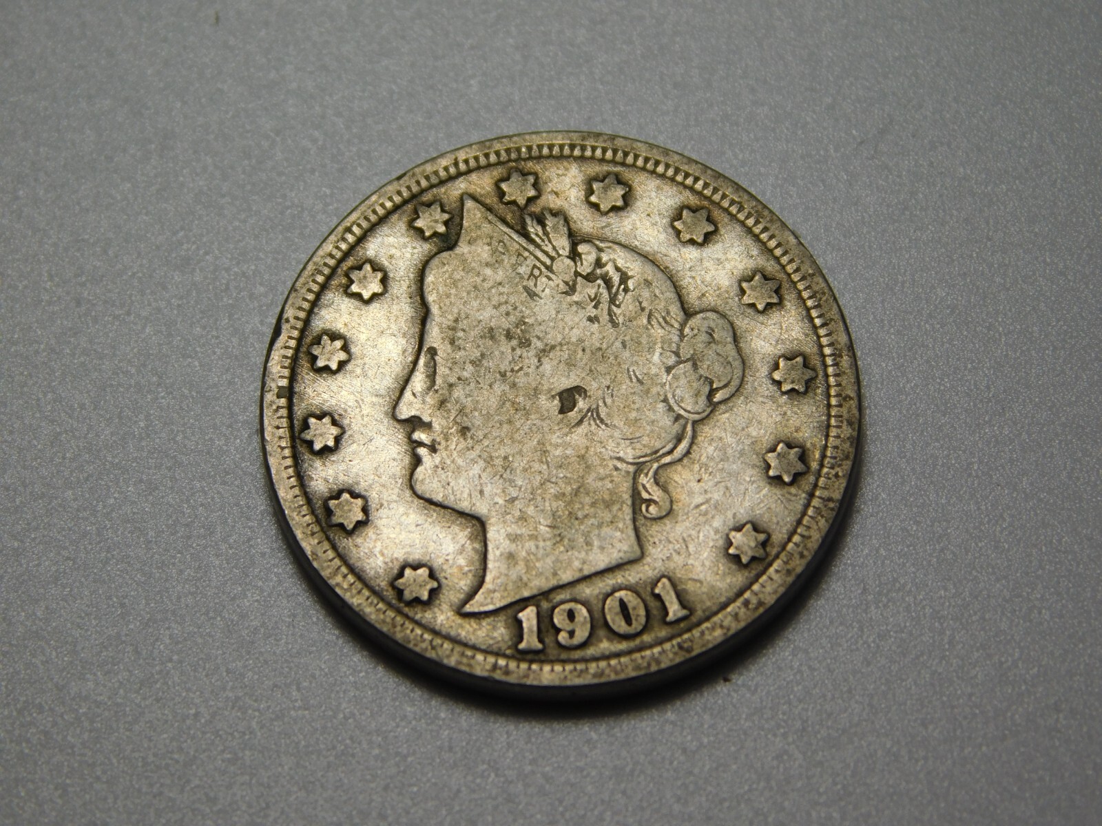US COIN 1901  LIBERTY HEAD V NICKEL