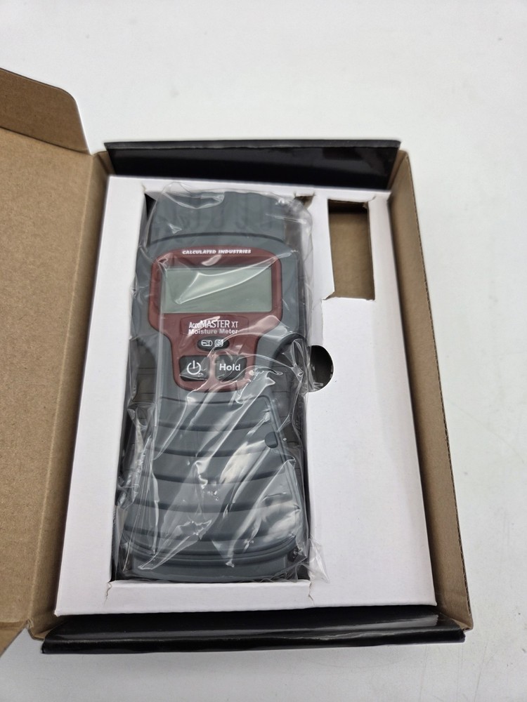 Calculated Industries 7440 AccuMASTER XT Moisture Meter