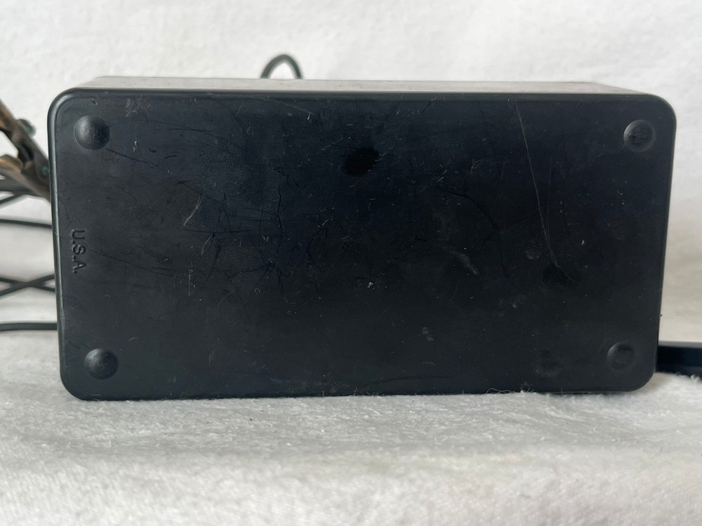 Vintage Untested Shurite DC Amperes Model 8202