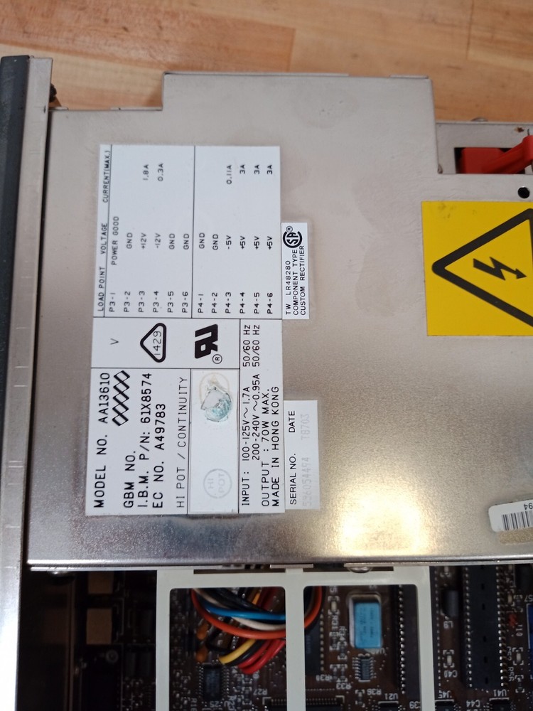 Vintage IBM Personal System/2 Model 30 Desktop Computer 8530-002 Basic 1.1