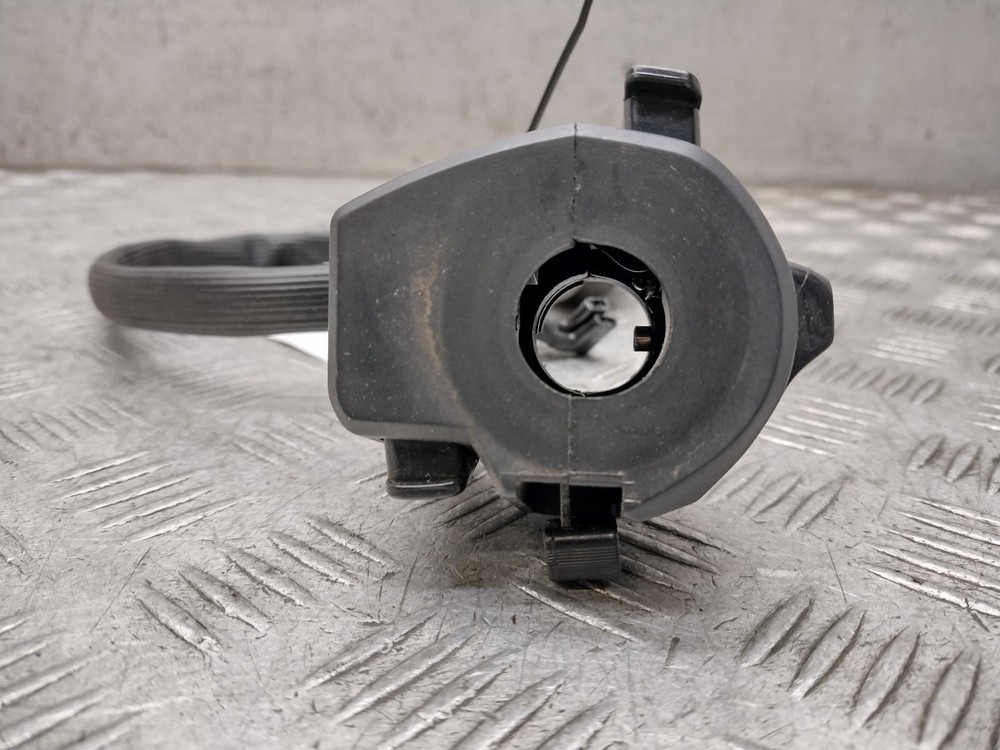 2021 BENELLI BN 125 E5 Left Hand Switch Gear