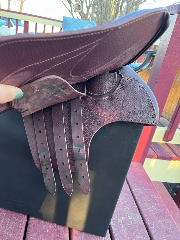 Devoucoux Chiberta Enara 2024 medium tree 17.5” 2AA flap