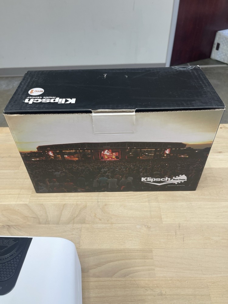 KLIPSCH KMC 1 MUSIC CENTER WIRELESS BLUETOOTH PORTABLE SPEAKER