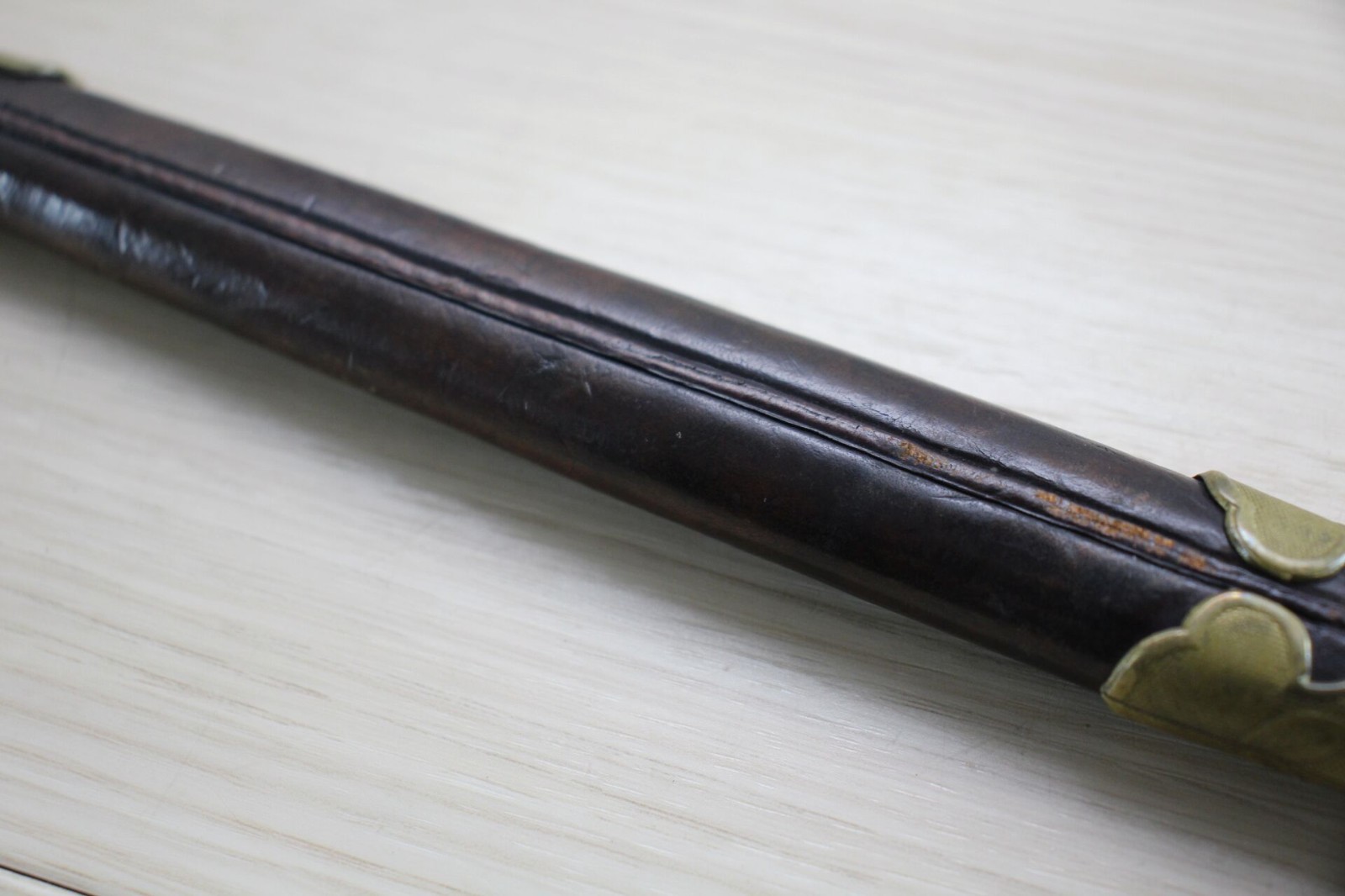 WWII Japanese Navy Dirk Mid War Brass Fittings Resin Handle 8" Blade J30