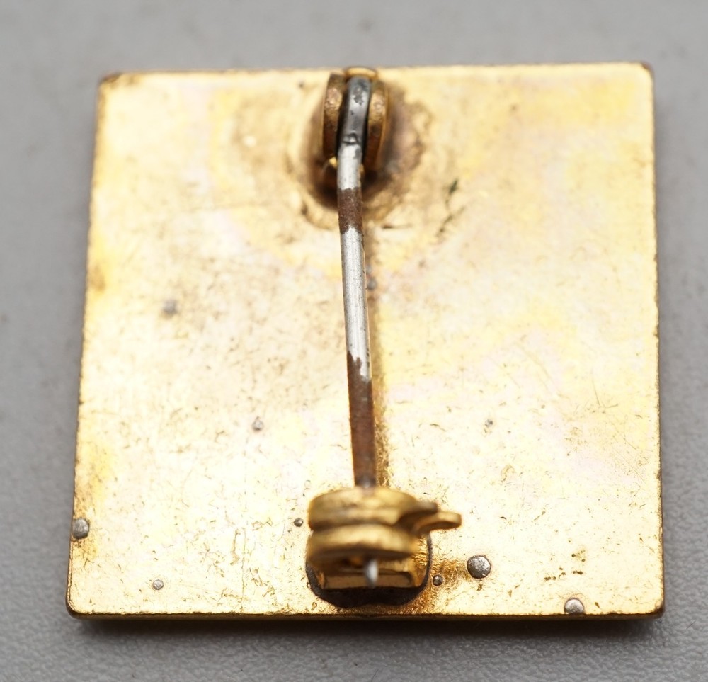 WWII Army Meritorious Service Pin RARE VARIATION