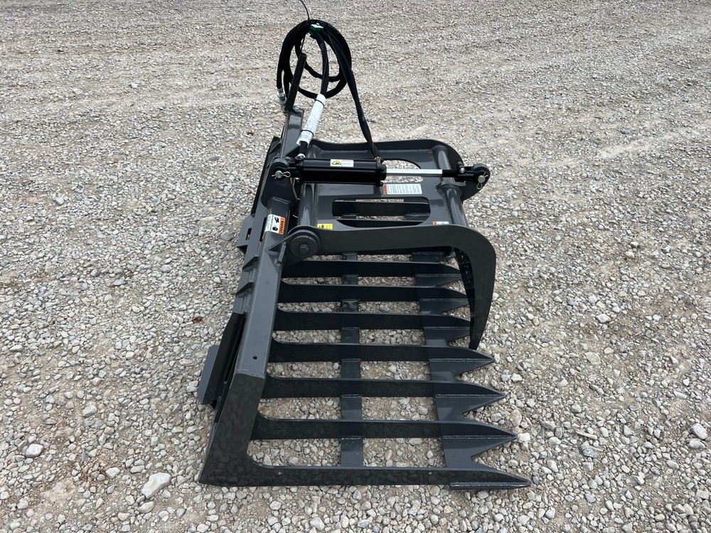 Berlon 66" Compact Tractor Root Brush Grapple Attachment Fits Skid Steer Loader