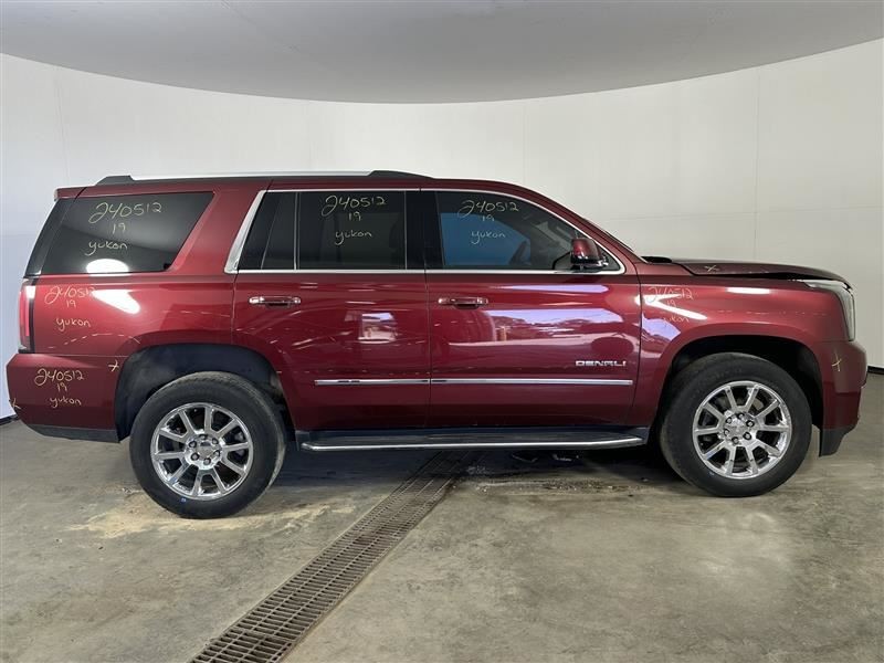 Camera/Projector Head-up Display With Multifunction Fits 15-20 ESCALADE 2670492