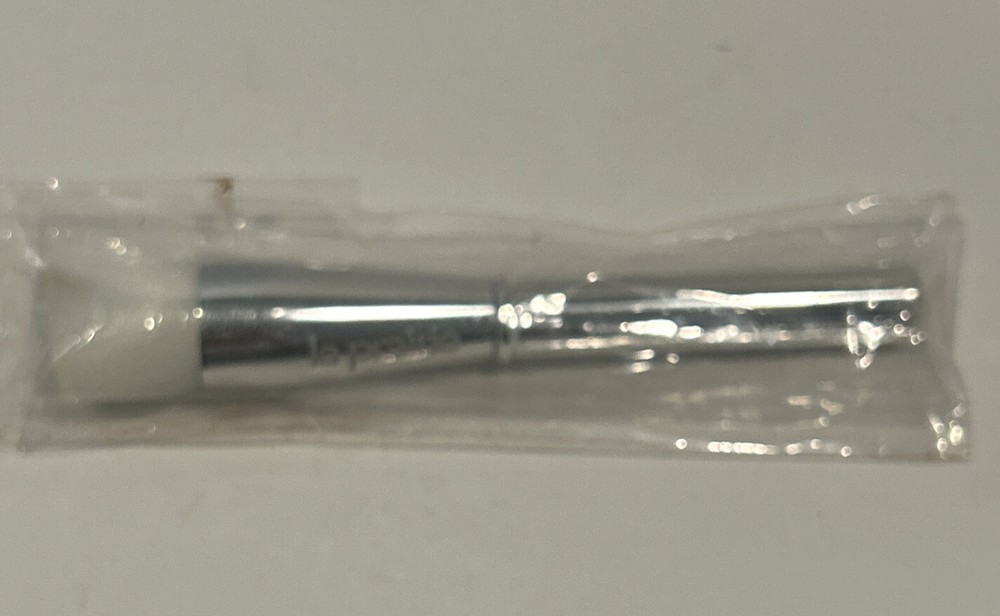 LaPrairie  Mini Buffing Brush NEW