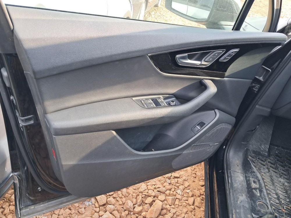 Q7 AUDI 2017 Glove Box 4874471