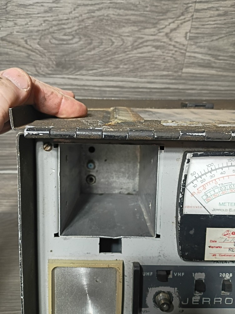 Jerrold Field Strength Meter Model #727 Untested