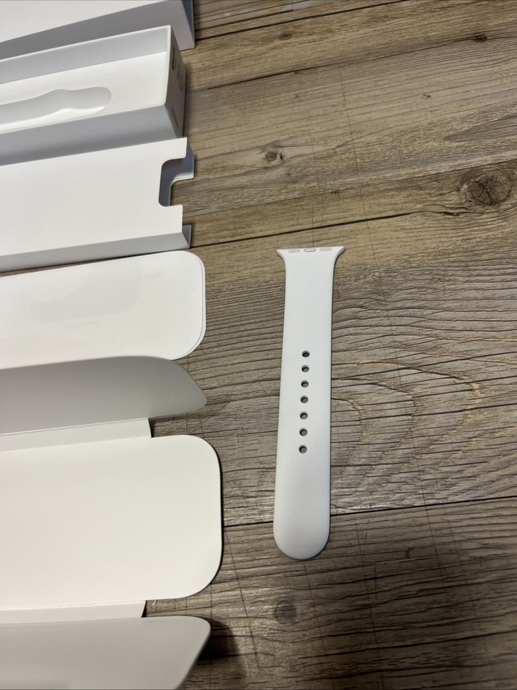 Apple Watch Series 3 - BOX ONLY