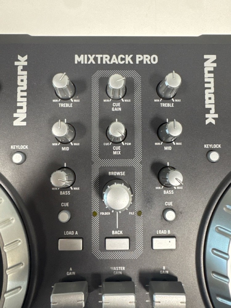 NUMARKMIXTRACK PRO 2011 (P20027044)
