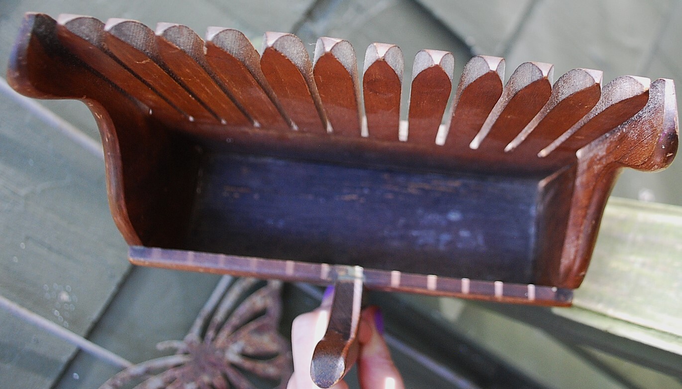 Antique Primitive HANDMADE WOOD CRANBERRY/BLUEBERRY HARVESTING SCOOP Rake Box VG