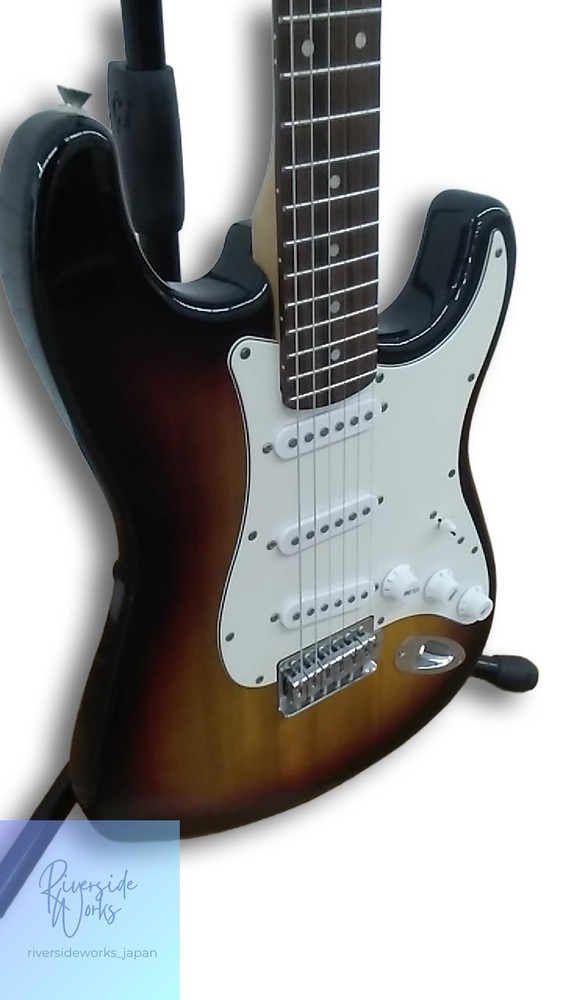 BUSKER’S Electric Guitar Stratocaster Type Used JP