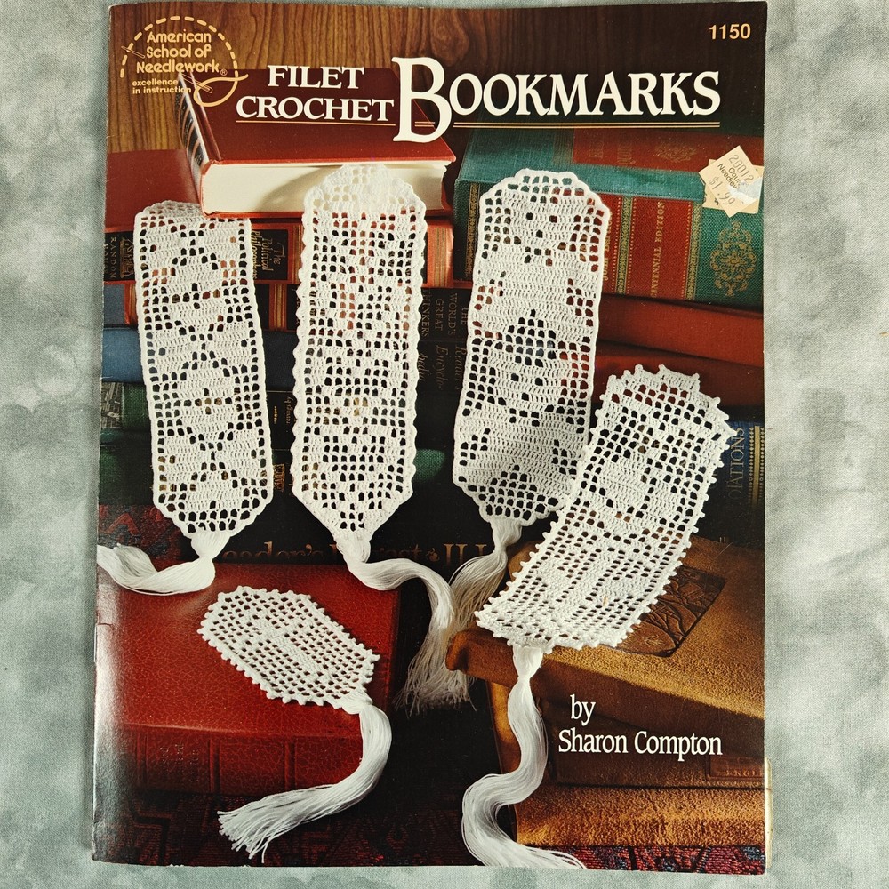 ✨ Filet Crochet Bookmarks Pattern Book by Sharon Compton 1983 📚