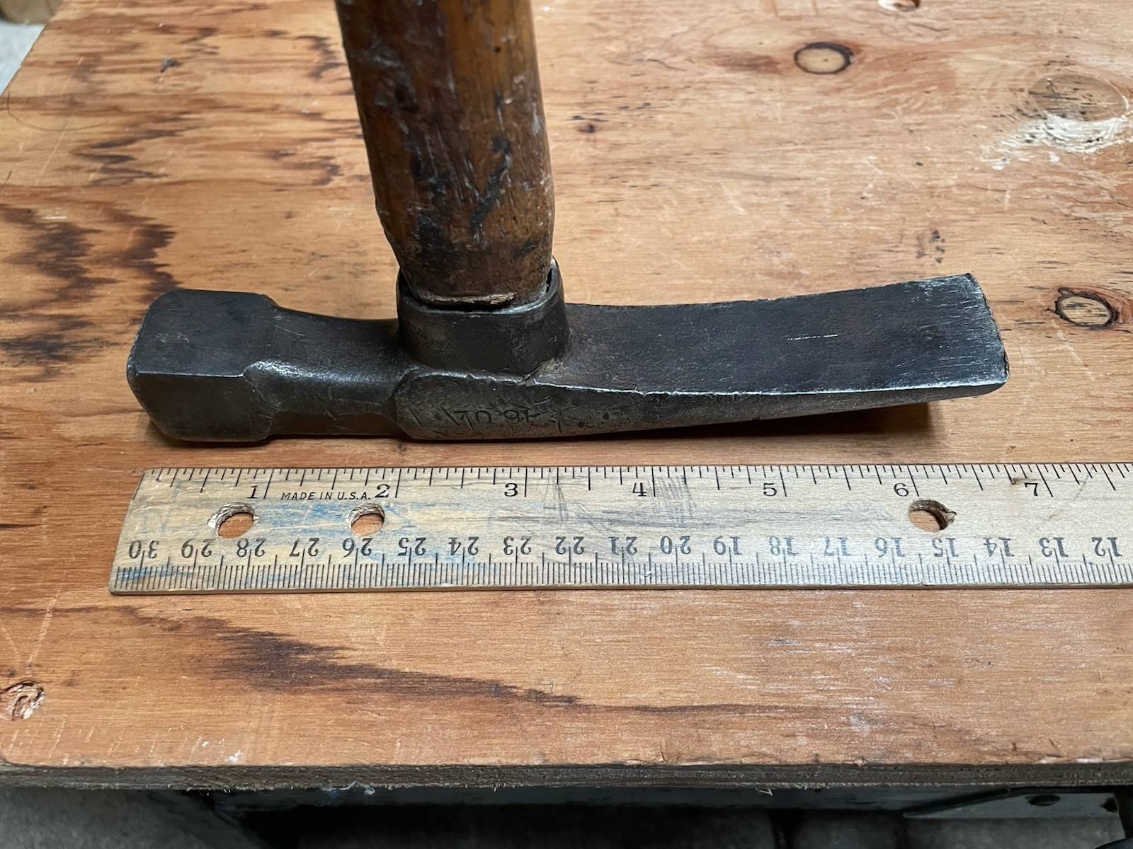 Vintage Vaughan Super Steel Stone Mason Brick Layer Masonry Hammer 16 oz