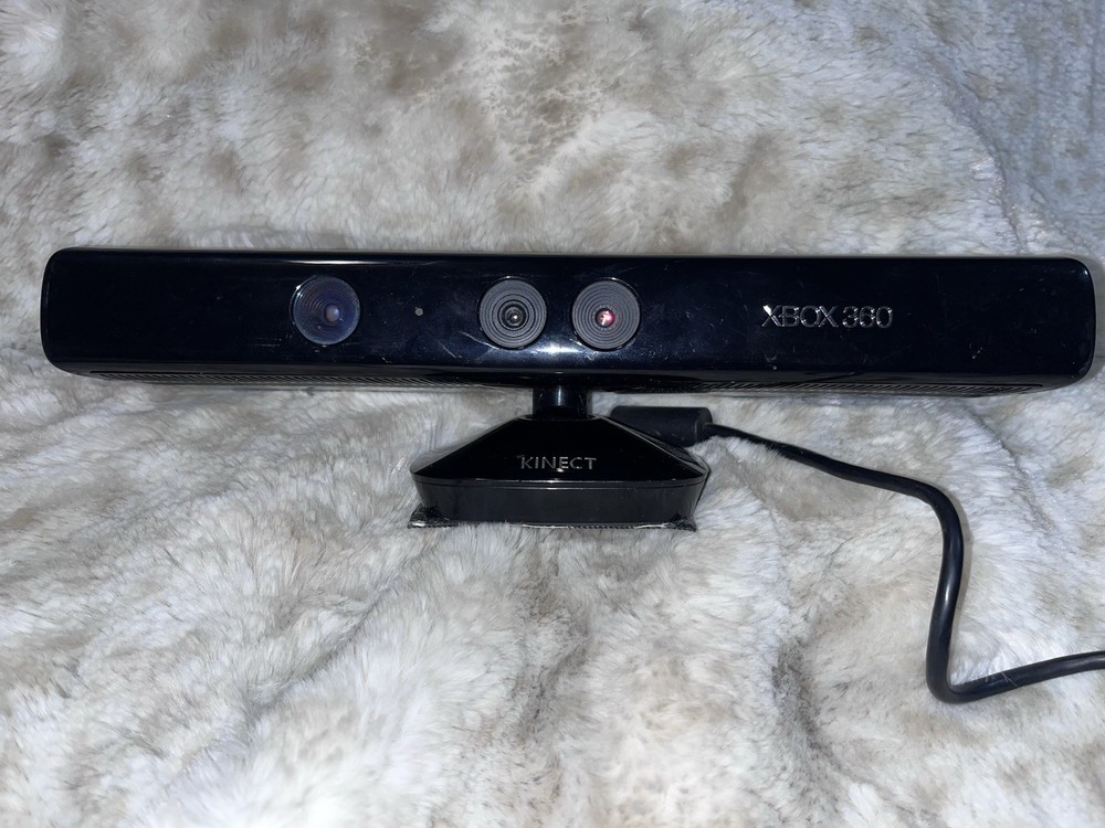 Microsoft Xbox 360 Kinect motion sensor, black