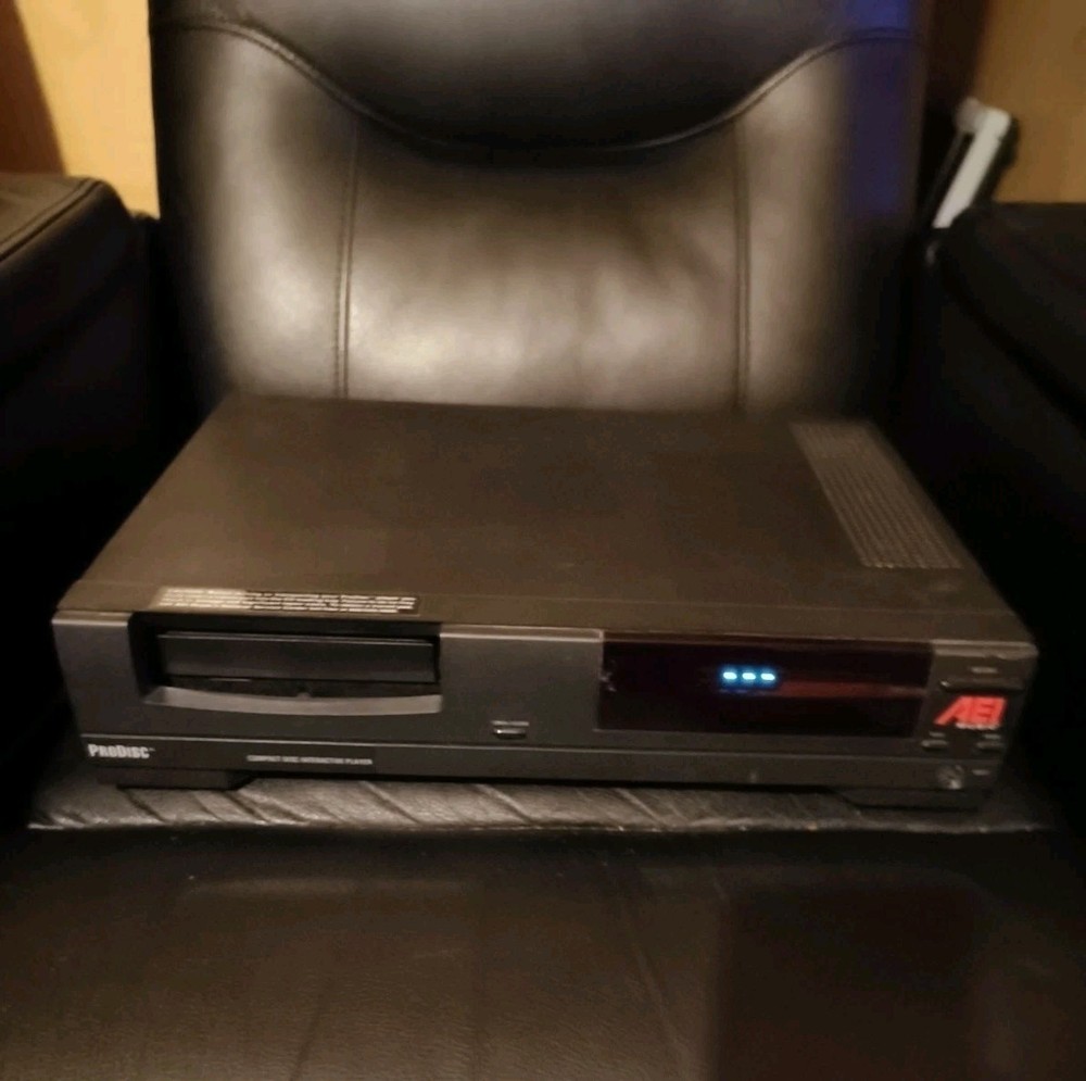 Rare AEI Music Prodisc CDI200/37 Compact Disc Interactive Player Untested