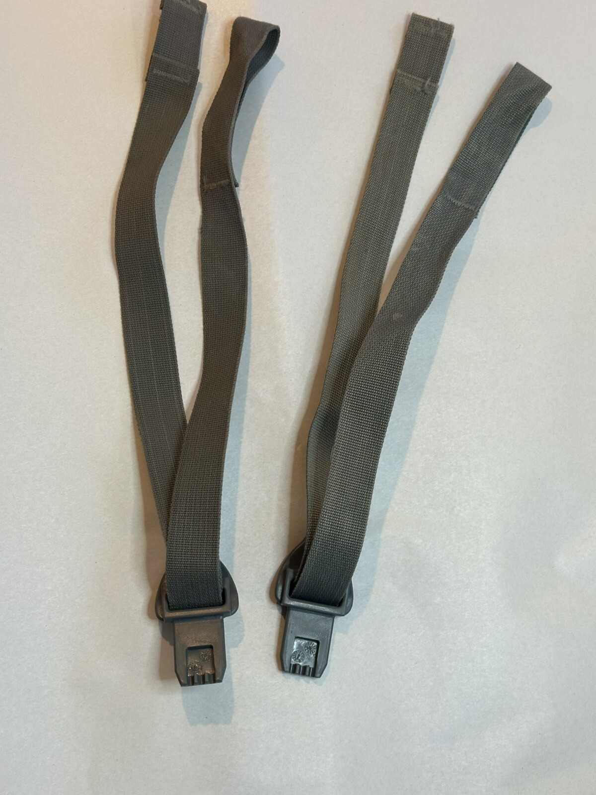 USGI Molle II Large Rucksack Backpack Quick Release Straps (pair) for UCP/ ACU