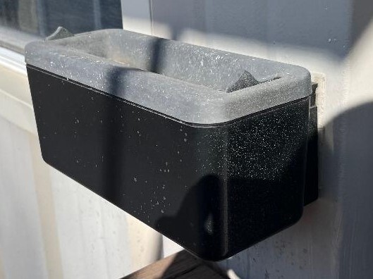 Smoking urn wall mount ashtray