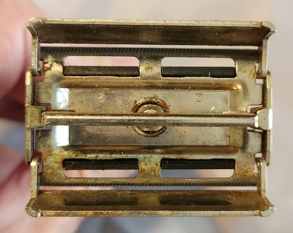 Vintage Gillette Black Handle Adjustable Safety Razor
