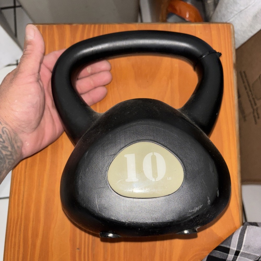10 pound kettle bell from Bally’s