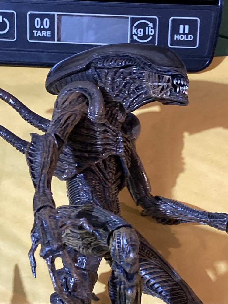 NECA Alien Resurrection Xenomorph Warrior Loose