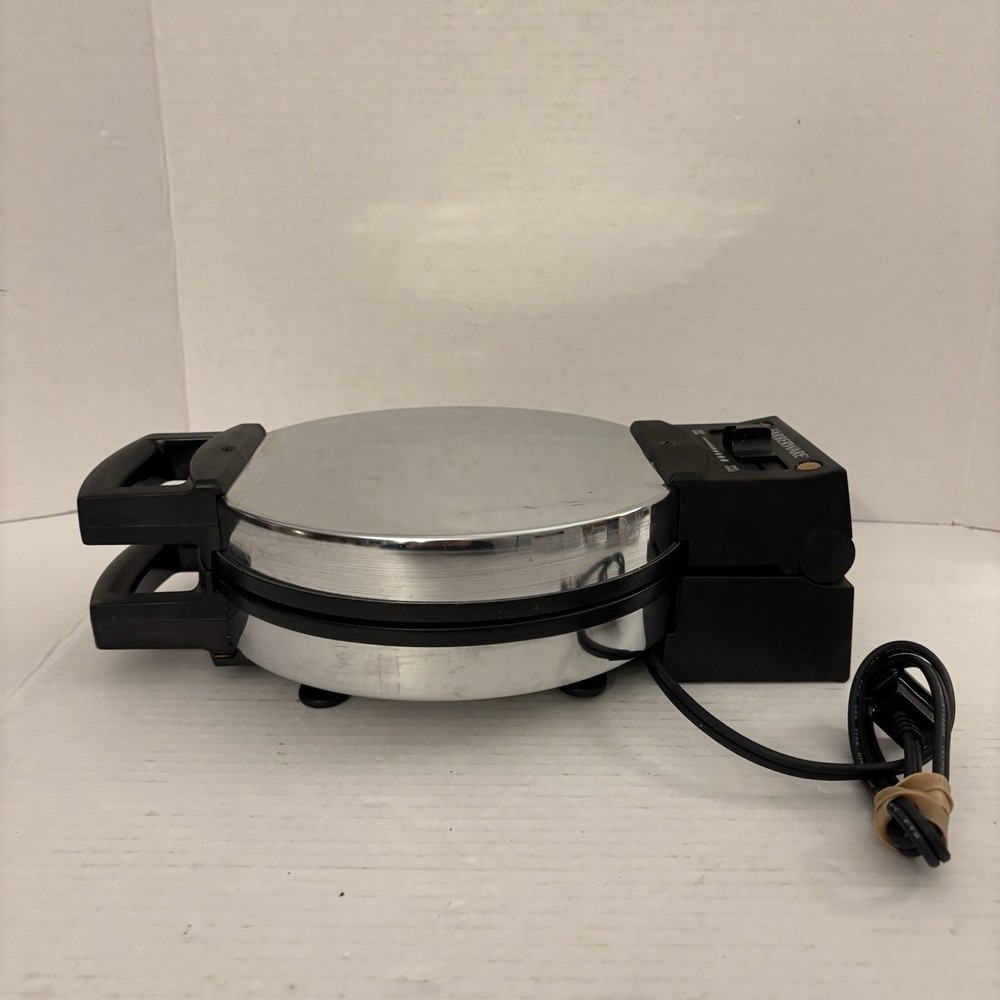 Farberware Single-Flip Non-stick Belgian Waffle Maker. Multiple Settings. Tested