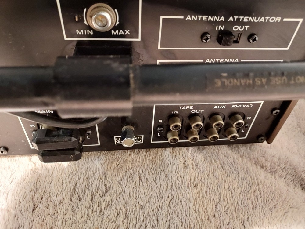 MARANTZ MODEL 2230-- NEAR MINT--
