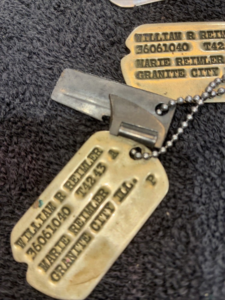 WW2 US ARMY DOG TAGS -TWO BROTHERS- Lot #219