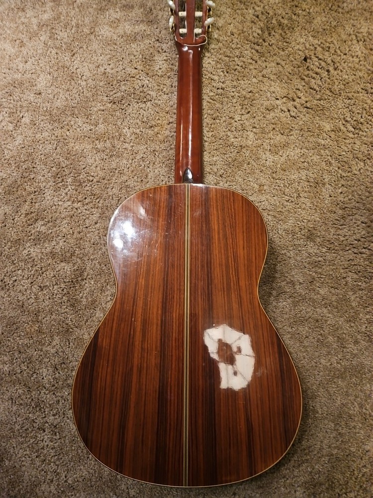 yamaha g-240classical Guitar