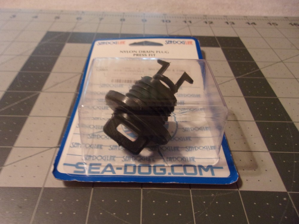 Seadog 5200301 Nylon Drain Plug Press Fit Requires 1" Hole