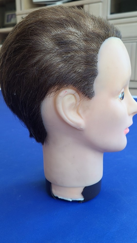 POSING MANNEQUIN HEAD FOR STUDIO PHOTOGRAPHY LIGHTING