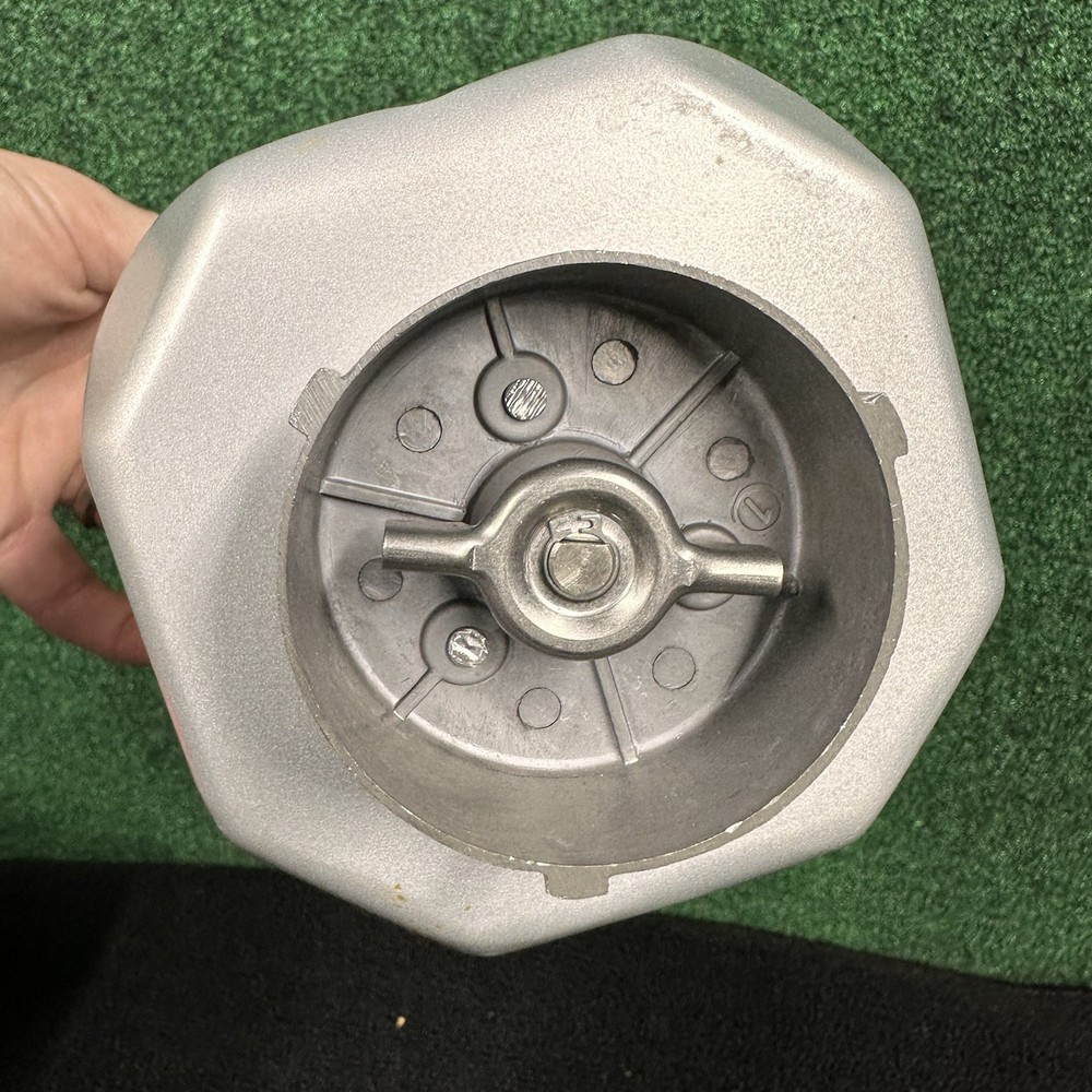 Breadman Model TR555LC Bread Maker Replacement Part Dough Mixing Pan & Paddle