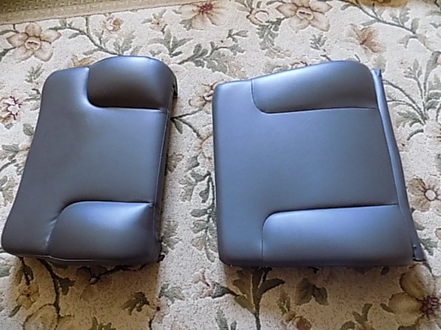 Midmark Ritter 75 Evolution Exam Table Cushions.